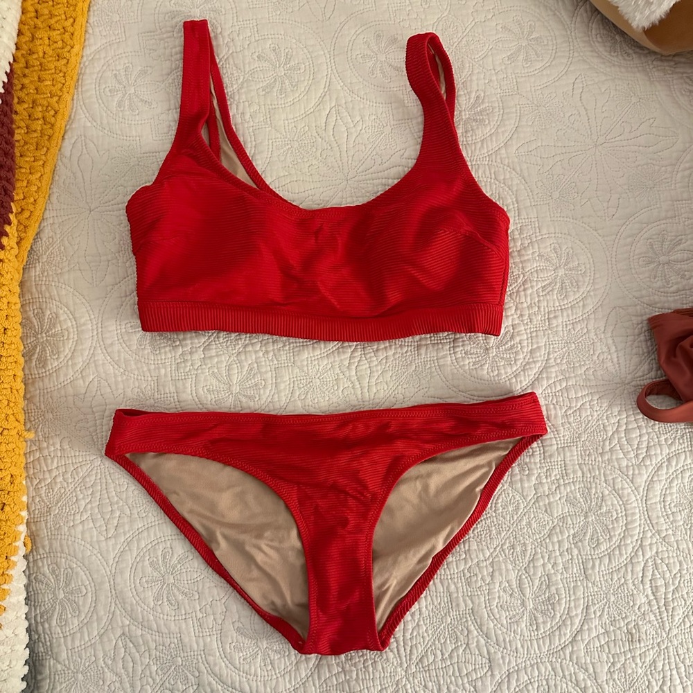 Red bikini set